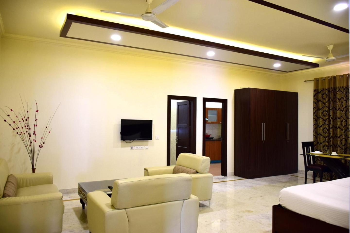 When In Gurgaon - Artemis Hospital 1 Min Walk, Fortis & Medanta 4 Mins Drive Экстерьер фото