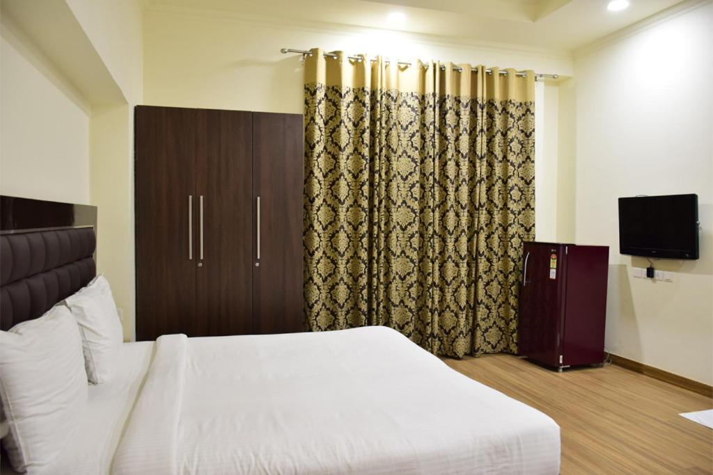 When In Gurgaon - Artemis Hospital 1 Min Walk, Fortis & Medanta 4 Mins Drive Экстерьер фото