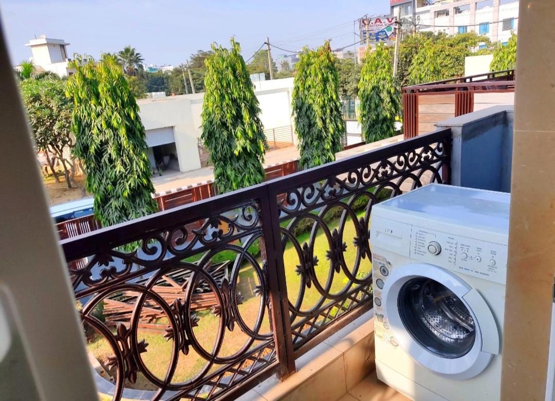 When In Gurgaon - Artemis Hospital 1 Min Walk, Fortis & Medanta 4 Mins Drive Экстерьер фото